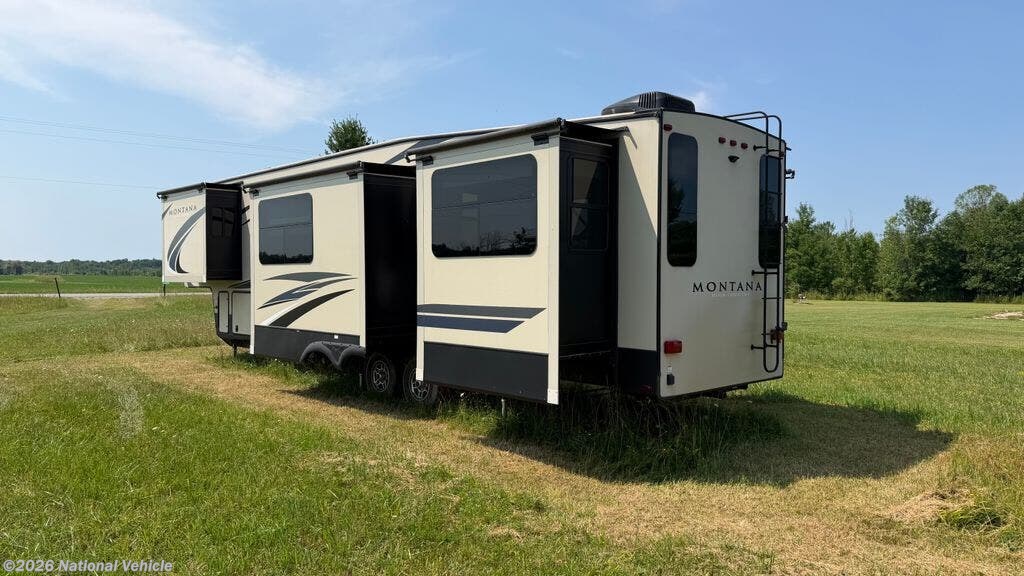 Used 2018 Keystone Montana High Country 379RD available in Gladwin, Michigan