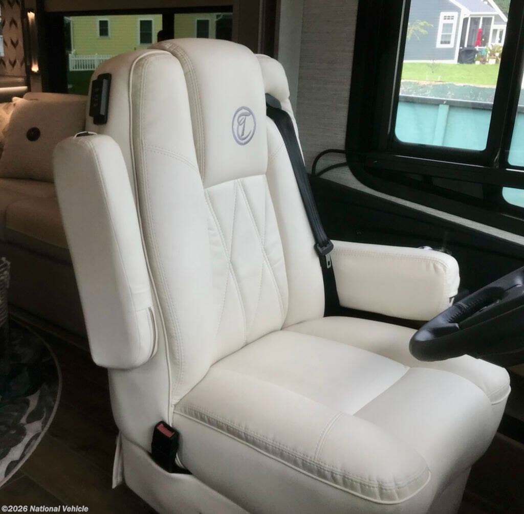 2021 Tiffin Allegro Bus 40IP - Used Class A For Sale by National Vehicle in Ephrata, Pennsylvania