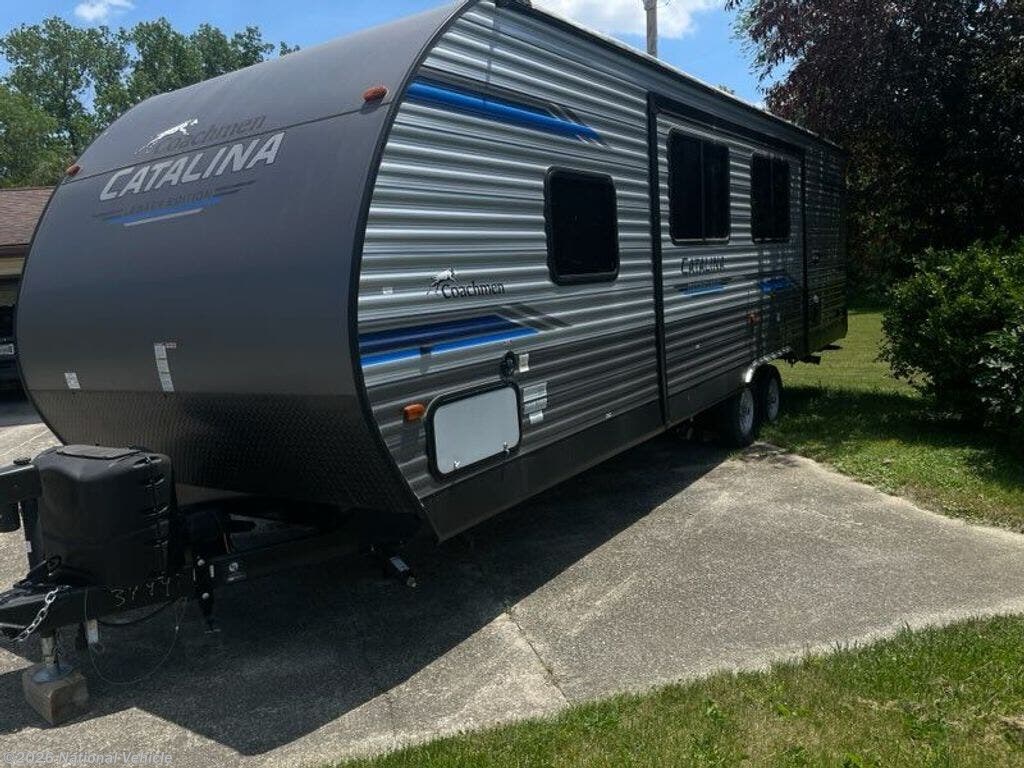 2021 Coachmen Catalina Legacy 263BHSCK - Used Travel Trailer For Sale by National Vehicle in Marion, Ohio