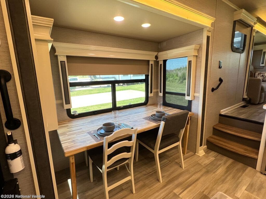 2022 Beacon 42RDB by Vanleigh from National Vehicle in Elberta, Alabama