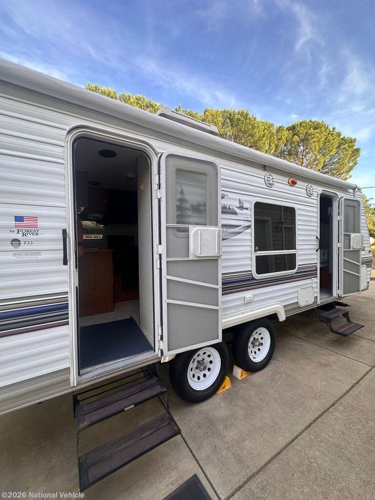 2004 Forest River Salem LE 23T - Used Travel Trailer For Sale by National Vehicle in Rescue, California