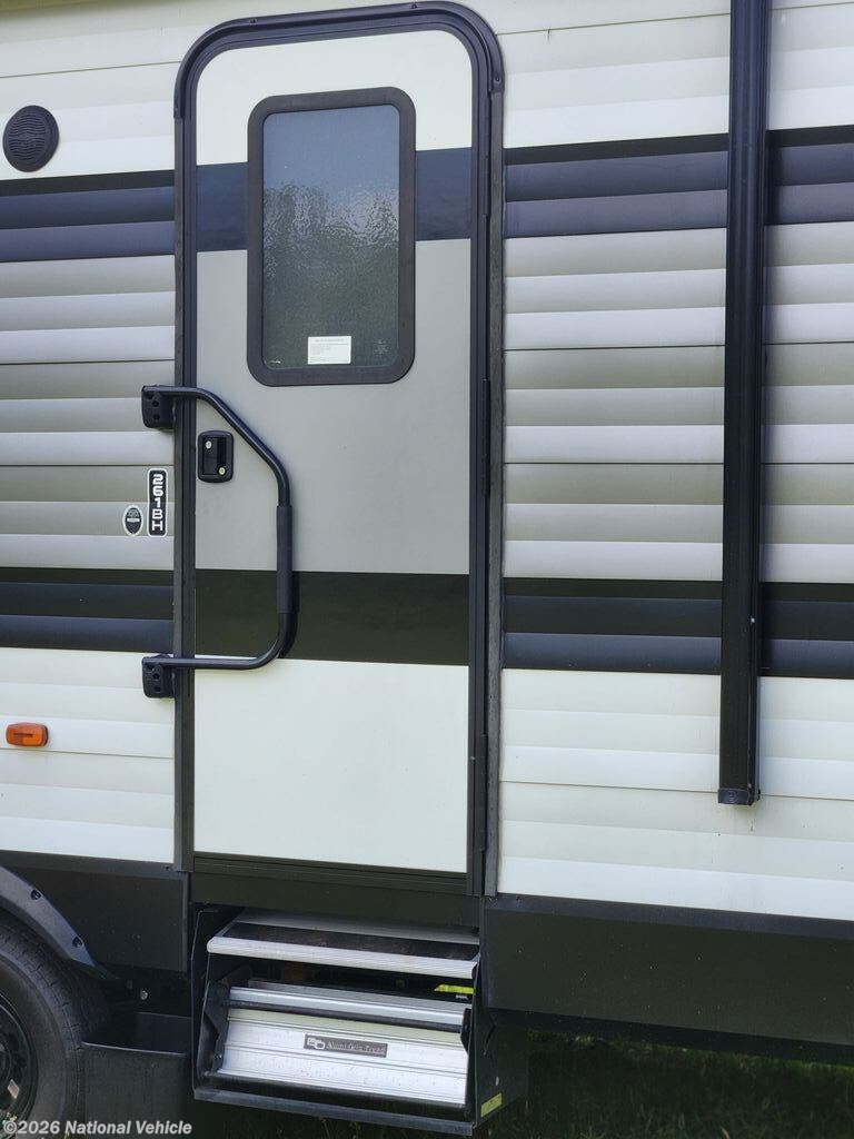 Used 2022 Grand Design Transcend Xplor 261BH available in Brentwood, Tennessee