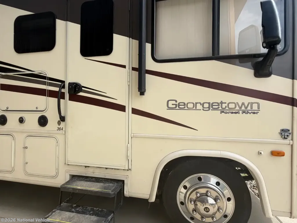 2015 Forest River Georgetown 364TS - Used Class A For Sale by National Vehicle in Grovertown, Indiana
