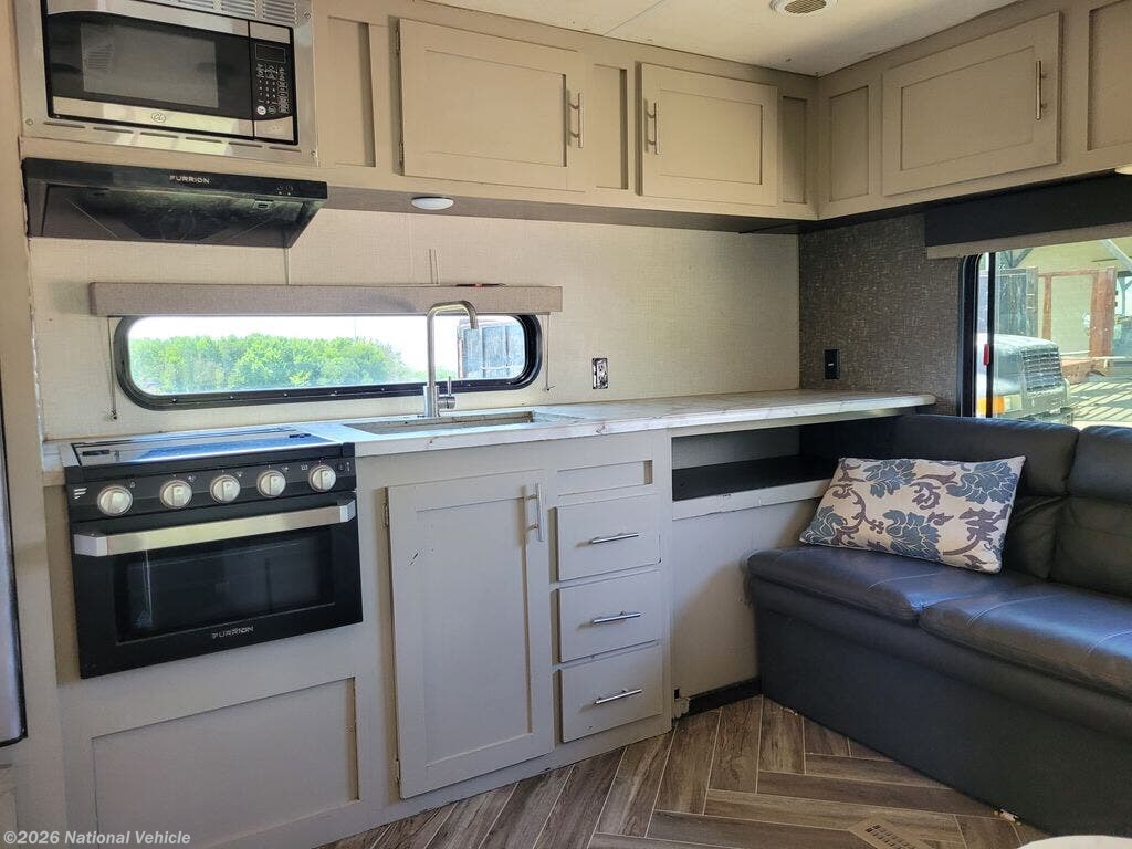2020 K-Z Sportsmen 241RLSE - Used Travel Trailer For Sale by National Vehicle in Rockwall, Texas