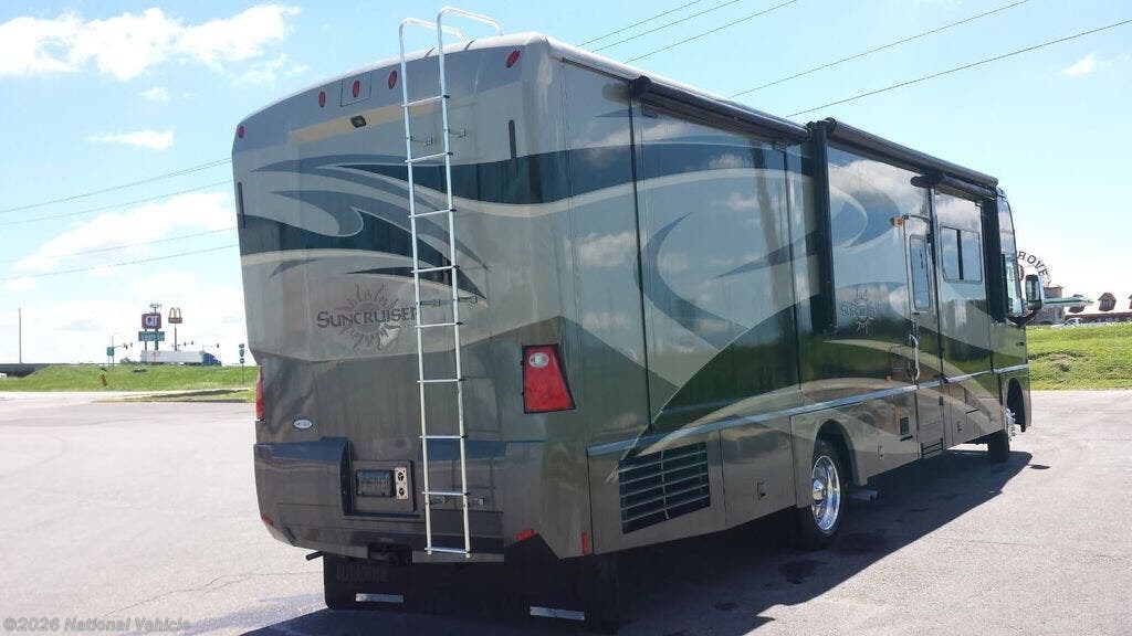 Used 2009 Itasca Suncruiser 35P available in Alpharetta, Georgia