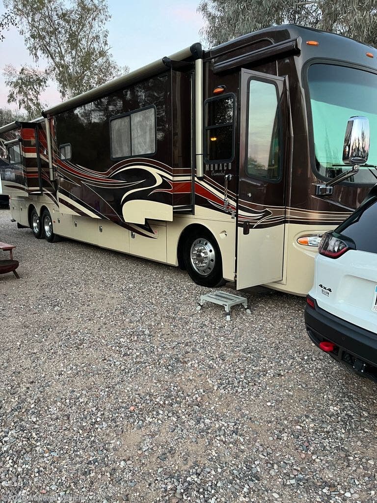 2009 Monaco RV Camelot 42PDQ - Used Class A For Sale by National Vehicle in Slayton, Minnesota