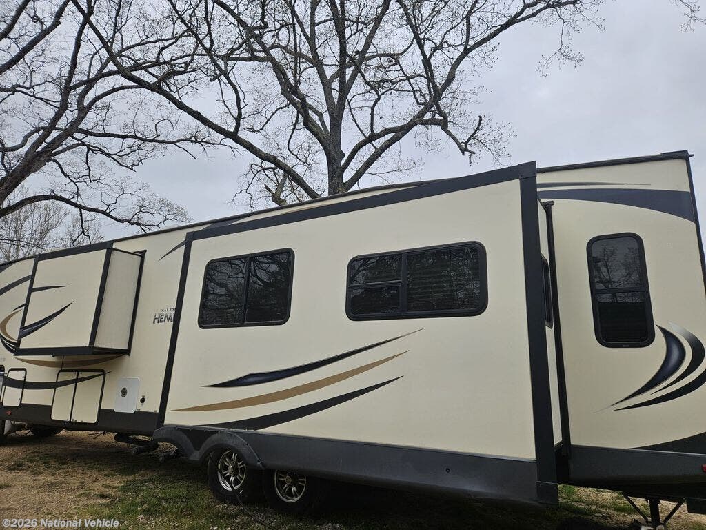 2017 Forest River Salem Hemisphere Lite 386FBK - Used Fifth Wheel For Sale by National Vehicle in Lonsdale, Arkansas