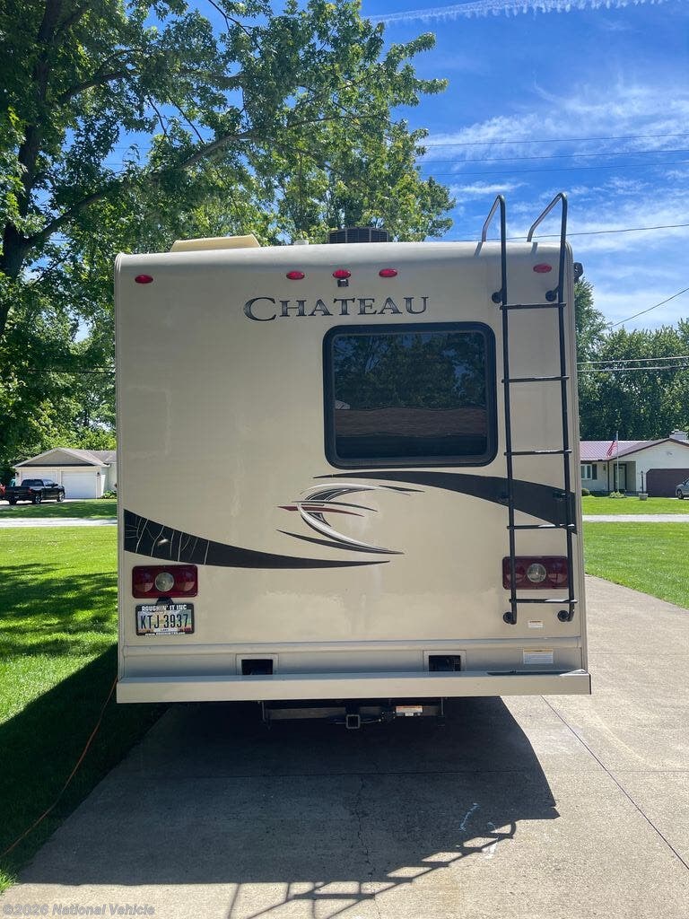 2018 Thor Motor Coach Chateau 28E - Used Class C For Sale by National Vehicle in Mentor, Ohio