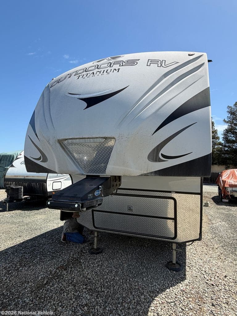 2017 Outdoors RV Glacier Peak Titanium 26RKS - Used Fifth Wheel For Sale by National Vehicle in San Jose, California