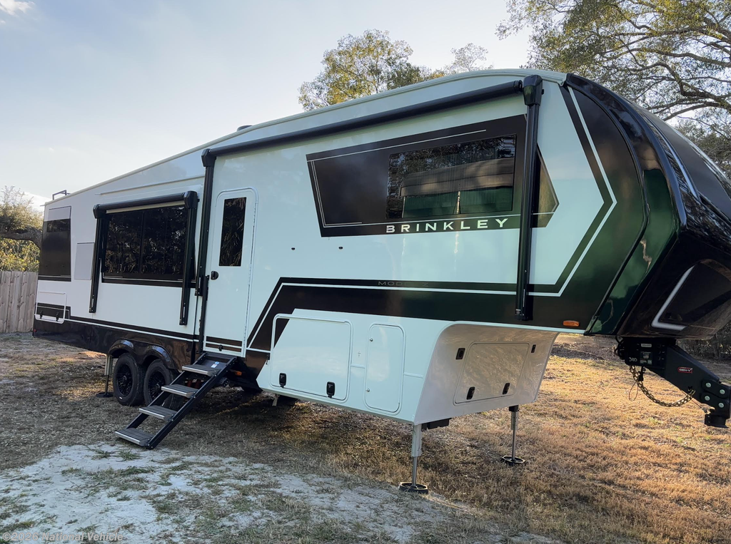 2025 Brinkley RV Model Z 3110 - Used Fifth Wheel For Sale by National Vehicle in Altamonte Springs, Florida