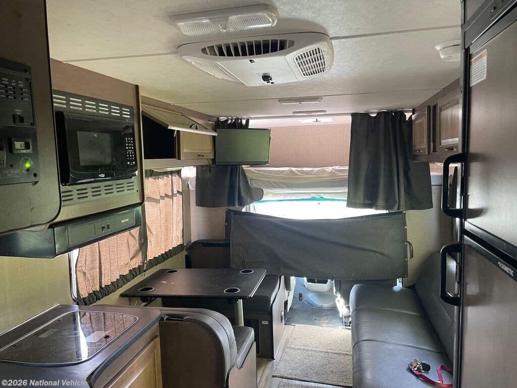2019 Thor Motor Coach Majestic 28A - Used Class C For Sale by National Vehicle in Grass Lake, Michigan