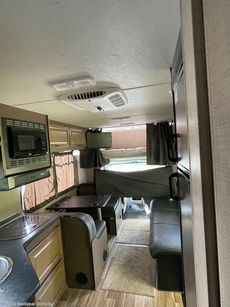 2019 Majestic 28A by Thor Motor Coach from National Vehicle in Grass Lake, Michigan