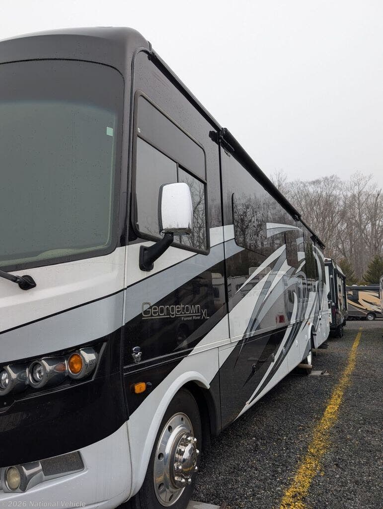 2017 Forest River Georgetown XL 377TS - Used Class A For Sale by National Vehicle in Manassas, Virginia