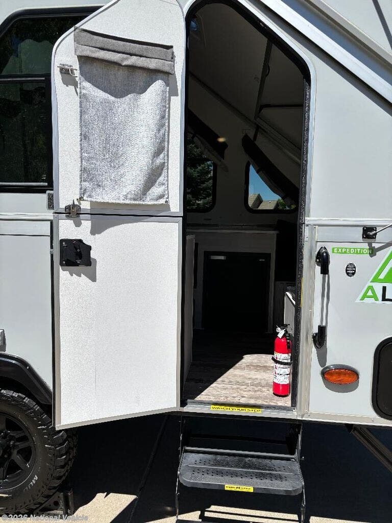 2025 Expedition by Aliner from National Vehicle in Castle Rock, Colorado