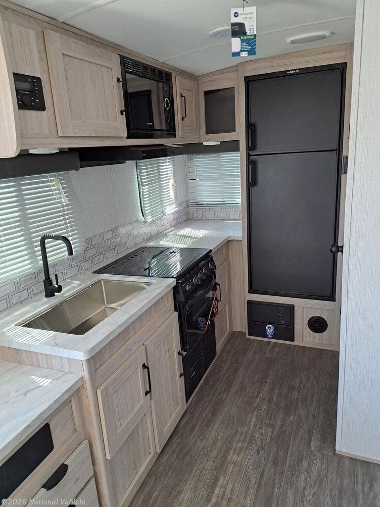 2023 Cruiser RV Shadow Cruiser 180MBS - Used Travel Trailer For Sale by National Vehicle in Conway, South Carolina