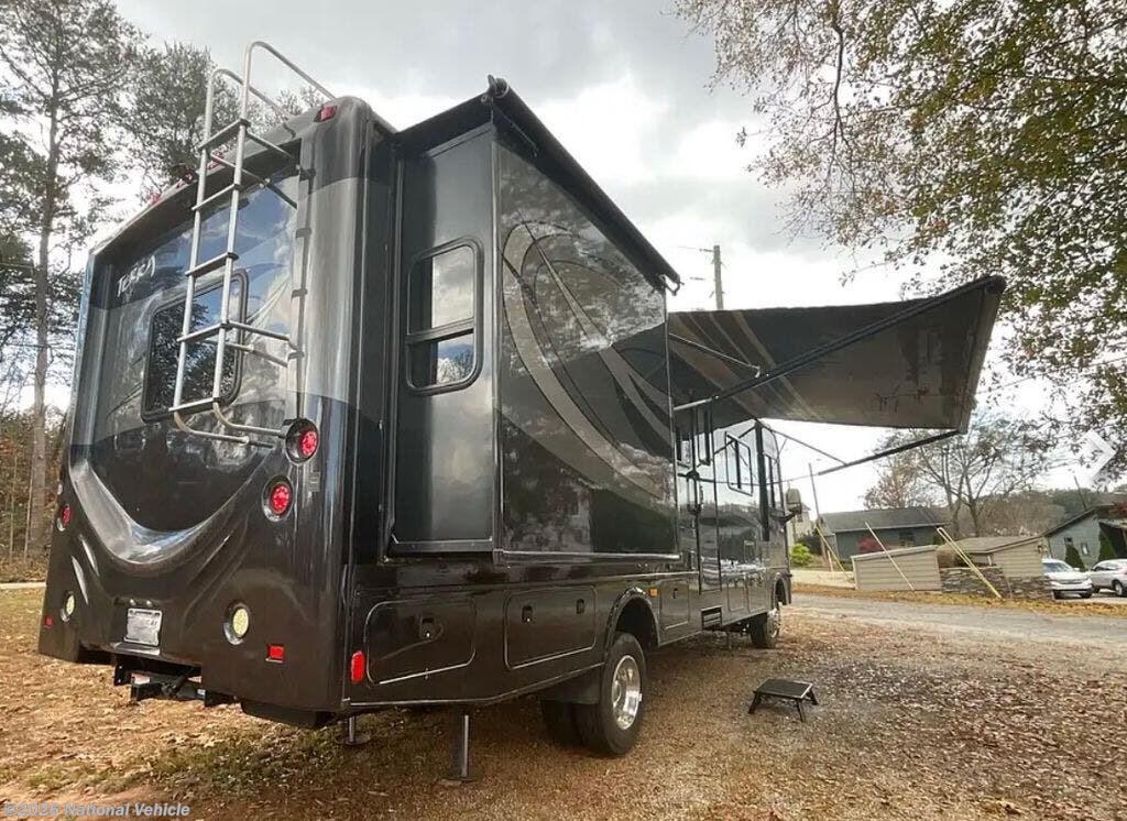 2014 Fleetwood Terra 31TS - Used Class A For Sale by National Vehicle in Greer, South Carolina