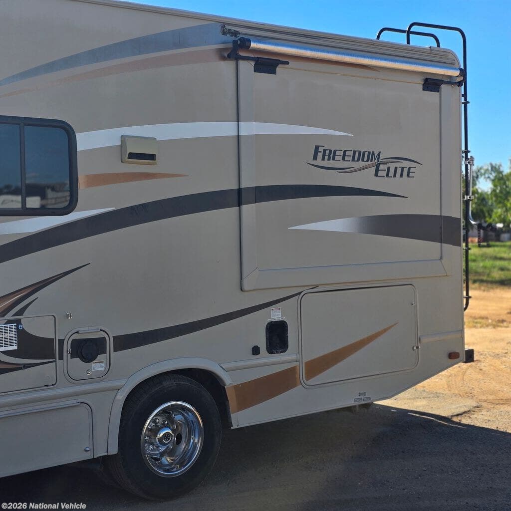 2017 Freedom Elite 26HE by Thor Motor Coach from National Vehicle in Rio Oso, California