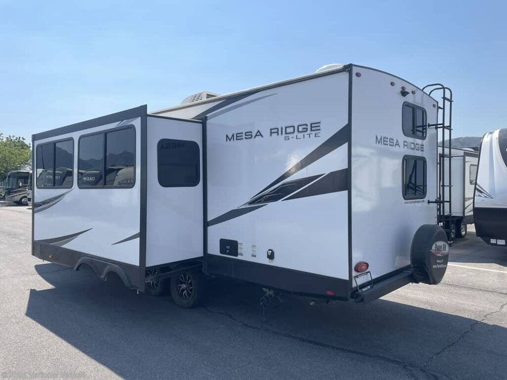 Used 2023 Highland Ridge Mesa Ridge S-Lite 261BH available in Stansbury Park, Utah