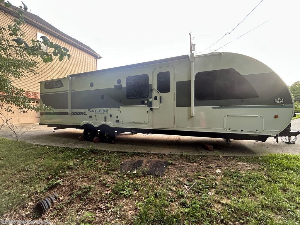 2025 Salem Cruise Lite 28VBXL by Forest River from National Vehicle in Clemmons, North Carolina