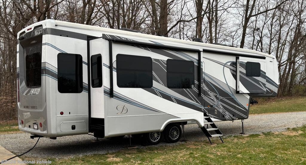 2025 Mobile Suites 36RSSB3 by DRV from National Vehicle in Chuckey, Tennessee