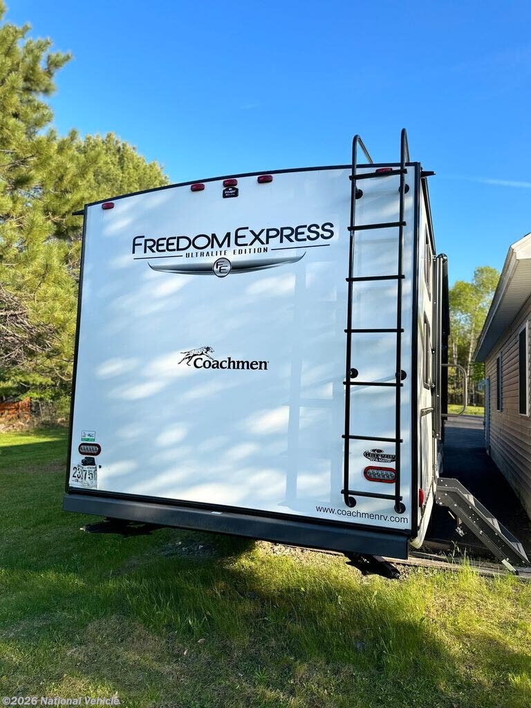 2022 Freedom Express Ultra Lite 287BHDS by Coachmen from National Vehicle in Milford, Maine
