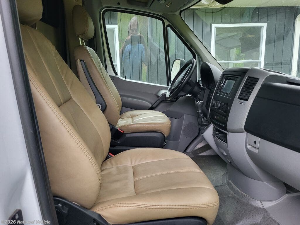 2019 Freedom Elite 24FE by Thor Motor Coach from National Vehicle in Mountain City, Tennessee
