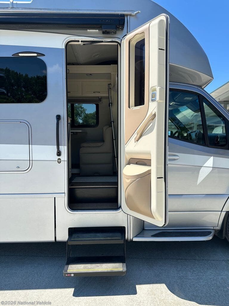 2021 Wayfarer 25RW by Tiffin from National Vehicle in Durham, North Carolina