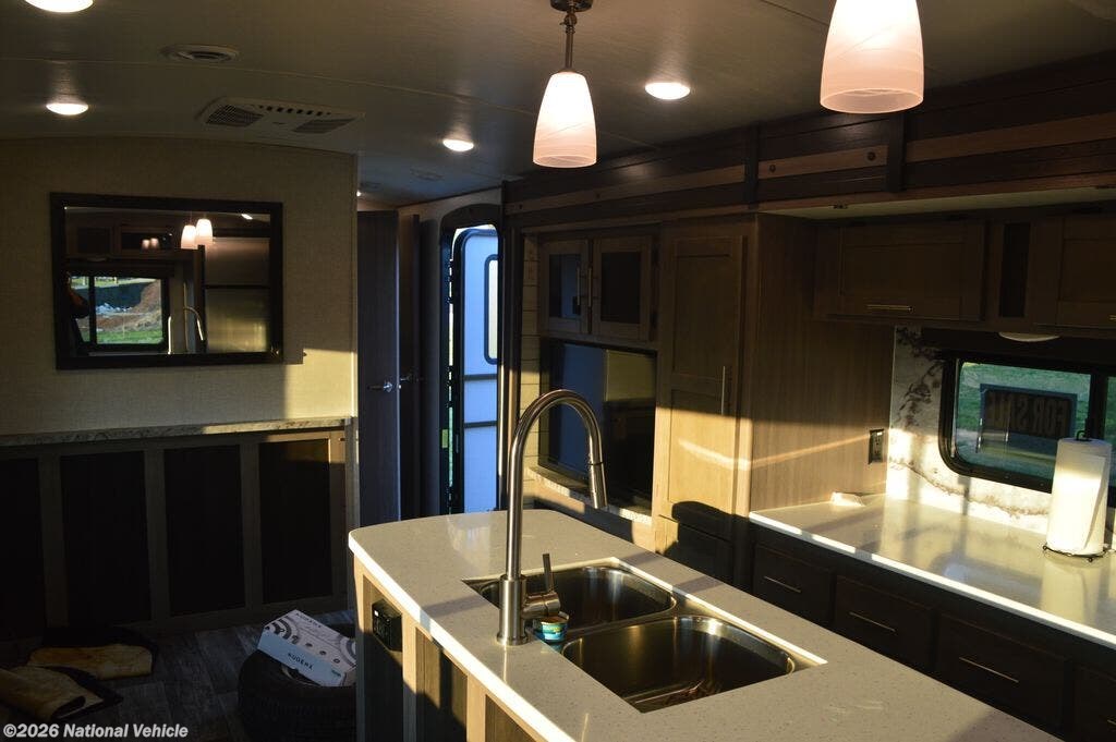 2022 Sunset Trail Super Lite 285CK by CrossRoads from National Vehicle in Glasgow, Kentucky