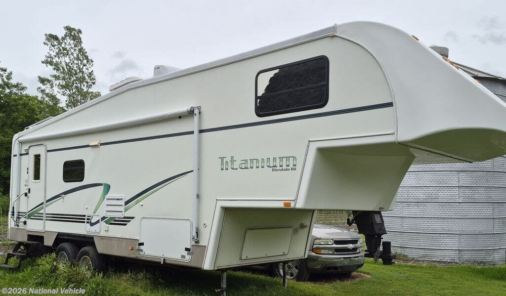2002 Glendale RV Titanium 28E33 - Used Fifth Wheel For Sale by National Vehicle in Flint, Michigan