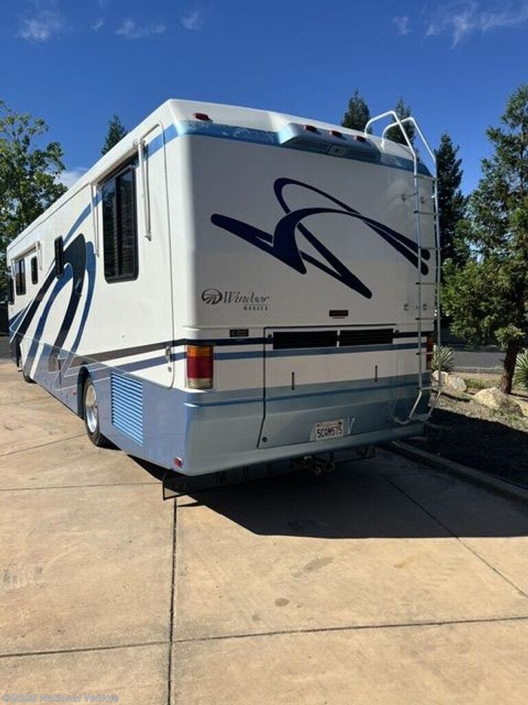 1999 Monaco RV Windsor - Used Class A For Sale by National Vehicle in Vacaville, California