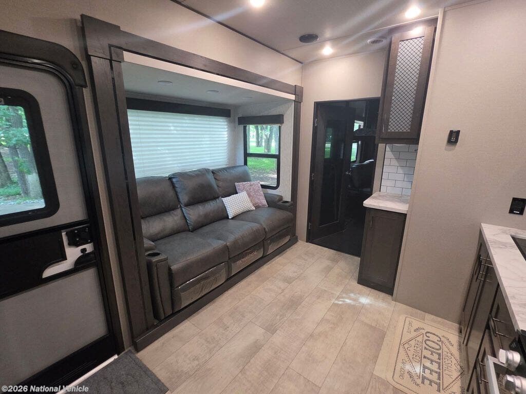 2021 Momentum 29G by Grand Design from National Vehicle in Lakewood Village, Texas