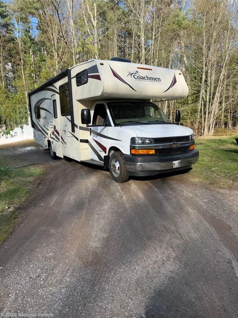 2017 Coachmen Freelander 27QB - Used Class C For Sale by National Vehicle in New Boston, New Hampshire