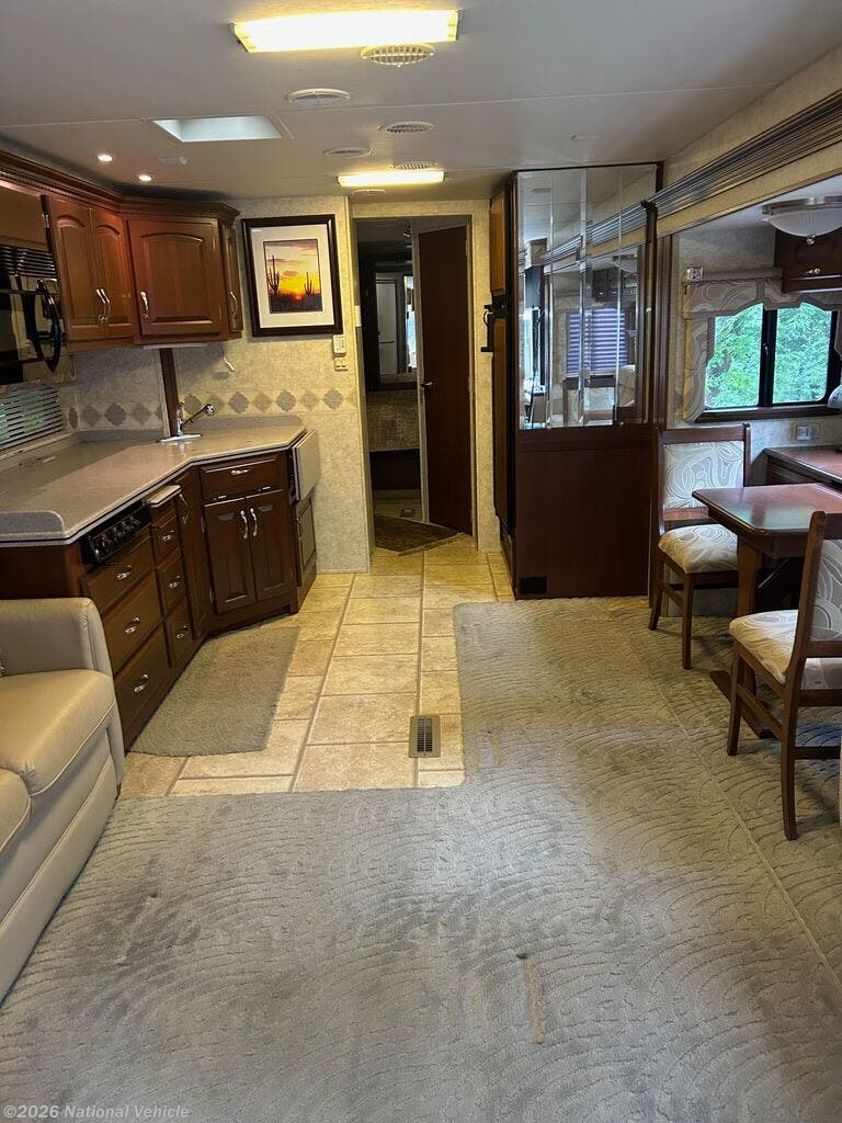 2005 Kountry Star 3910 by Newmar from National Vehicle in Elm Grove, Wisconsin