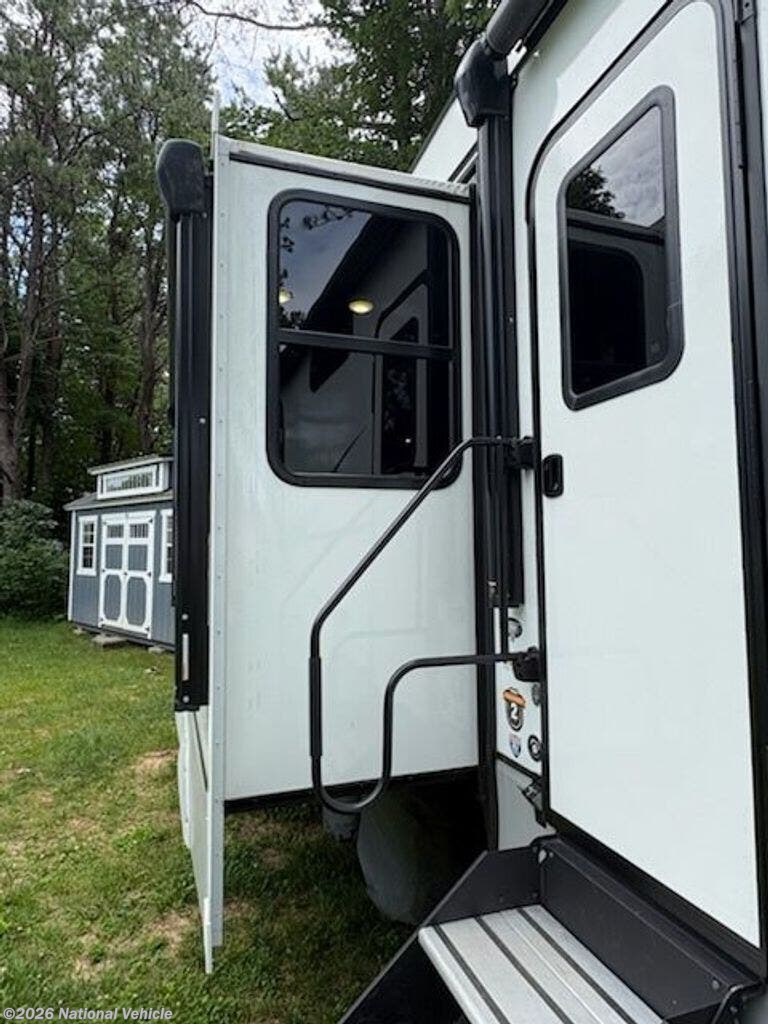 Used 2023 K-Z Durango Half-Ton 291BHT available in South Glens Falls, New York