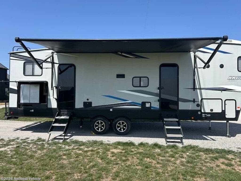 2021 Cherokee Arctic Wolf 321BH by Forest River from National Vehicle in Decatur, Texas