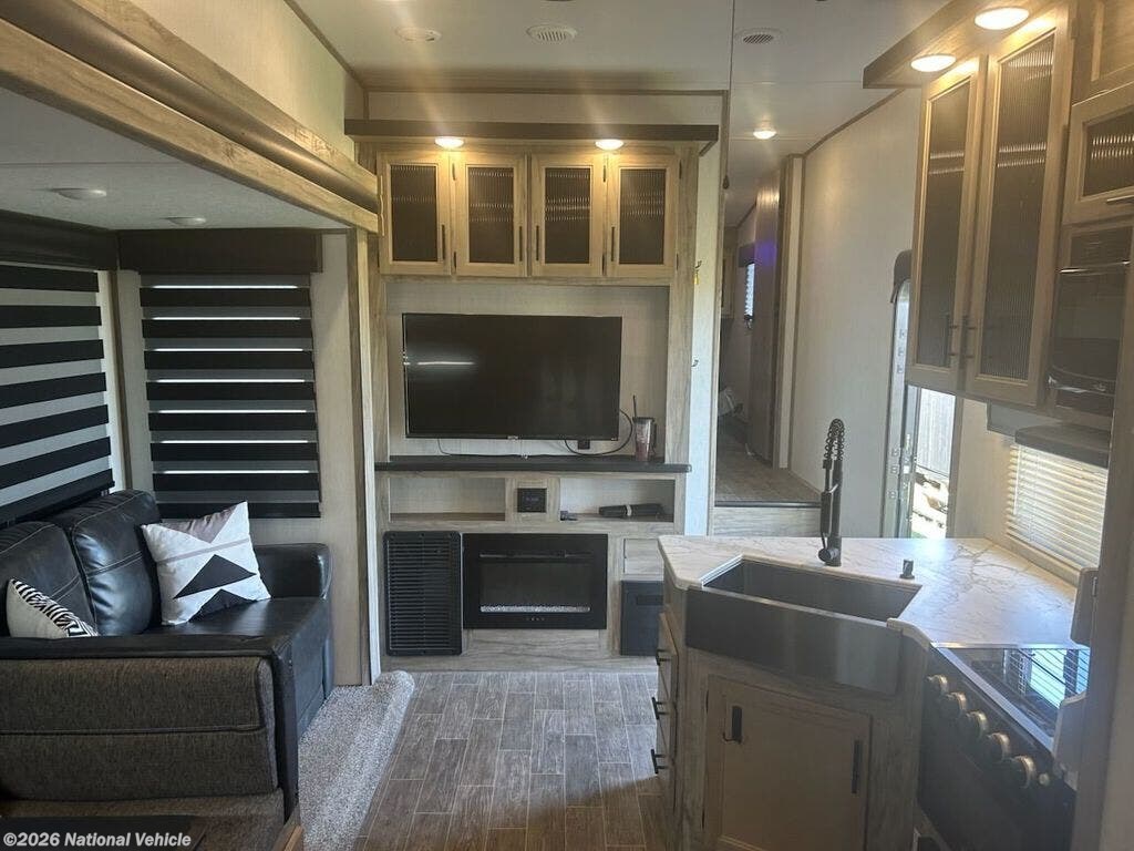 Used 2021 Forest River Cherokee Arctic Wolf 321BH available in Decatur, Texas