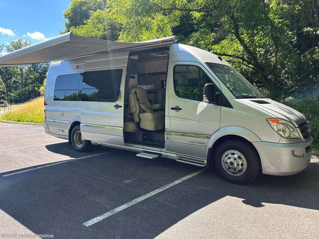 2013 Airstream Interstate 3500 Lounge EXT - Used Class B For Sale by National Vehicle in Morgantown, West Virginia