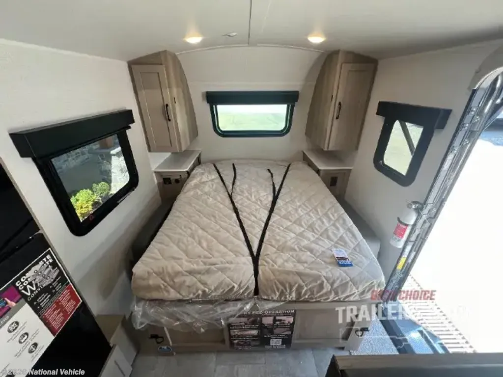 2025 Forest River Flagstaff E-Pro E19FBS - Used Travel Trailer For Sale by National Vehicle in Exeter, Rhode Island