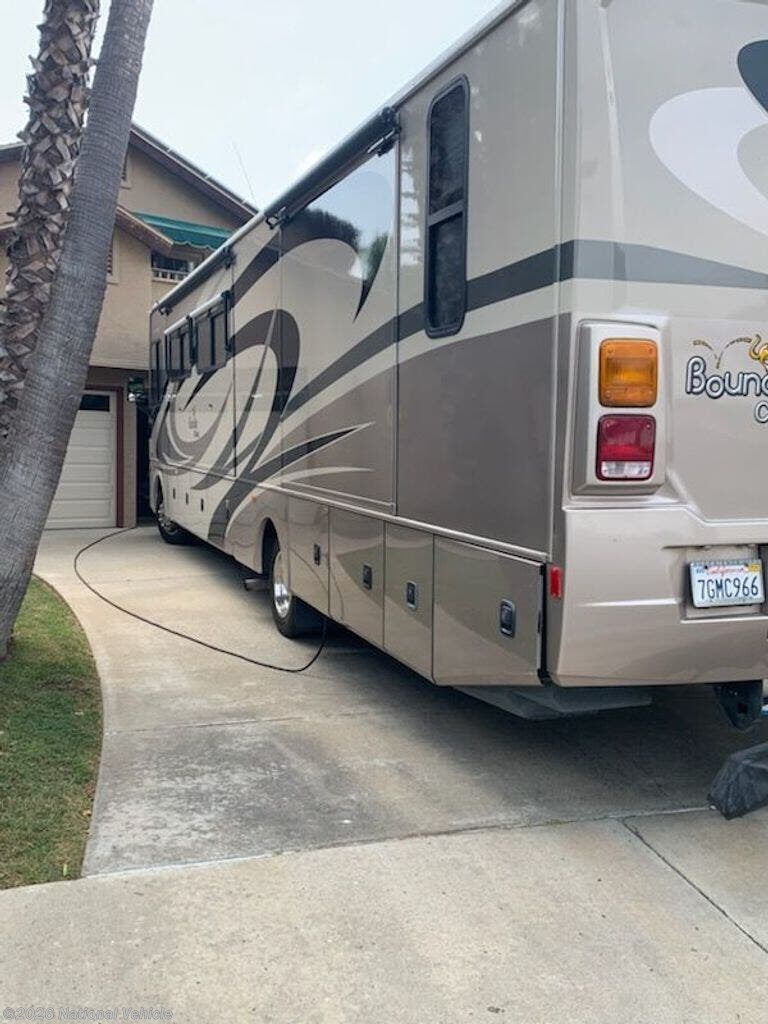 2011 Bounder Classic 36R by Fleetwood from National Vehicle in Vista, California