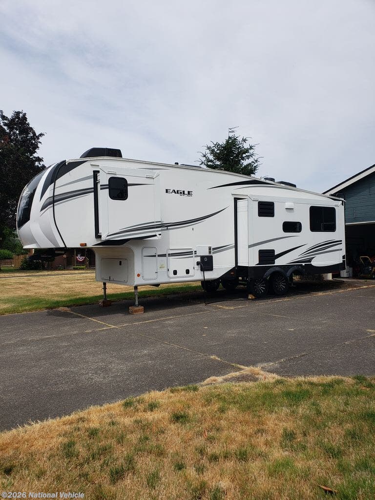 2023 Jayco Eagle 30.5RSOK - Used Fifth Wheel For Sale by National Vehicle in Mill City, Oregon