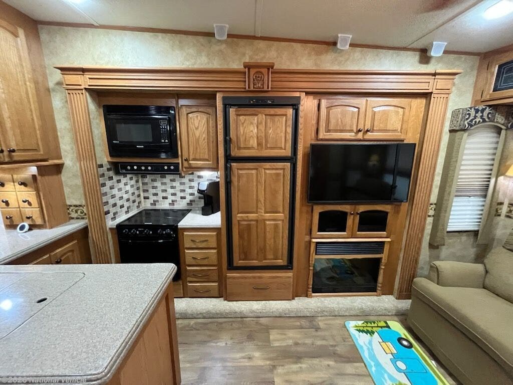 2008 Bighorn 3100RL by Heartland from National Vehicle in Locust Grove, Georgia