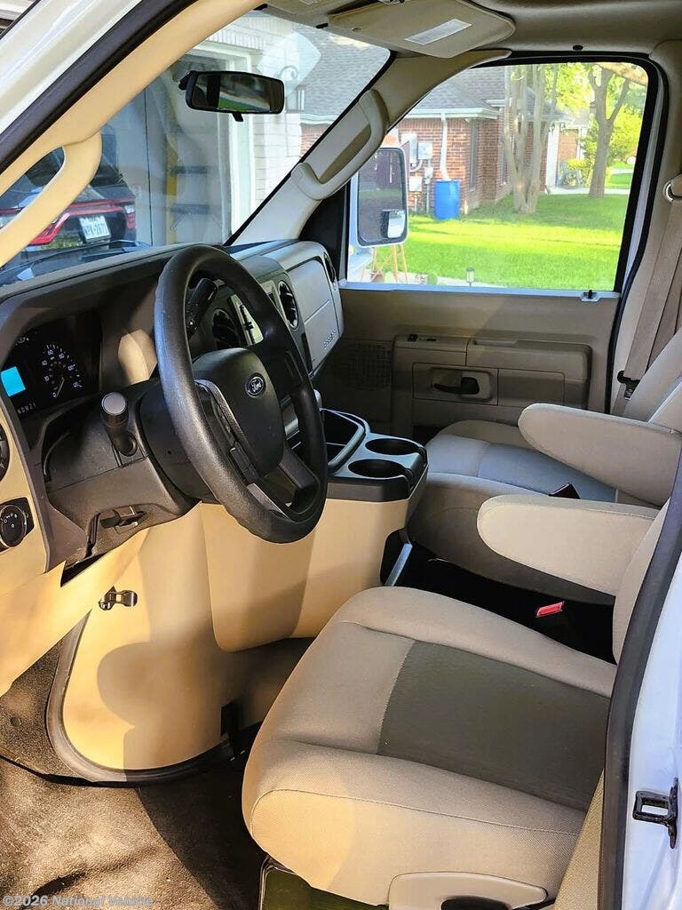 Used 2021 Thor Motor Coach Freedom Elite 26HE available in New Braunfels, Texas