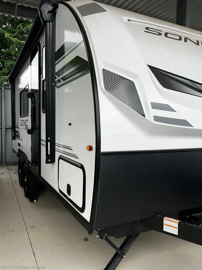2026 Venture Sonic SN190VRB - Used Travel Trailer For Sale by National Vehicle in Radcliff, Kentucky