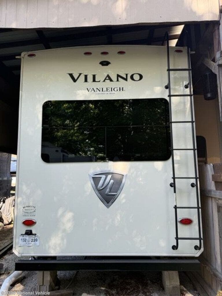 Used 2022 Vanleigh Vilano 370GB available in Milton, West Virginia