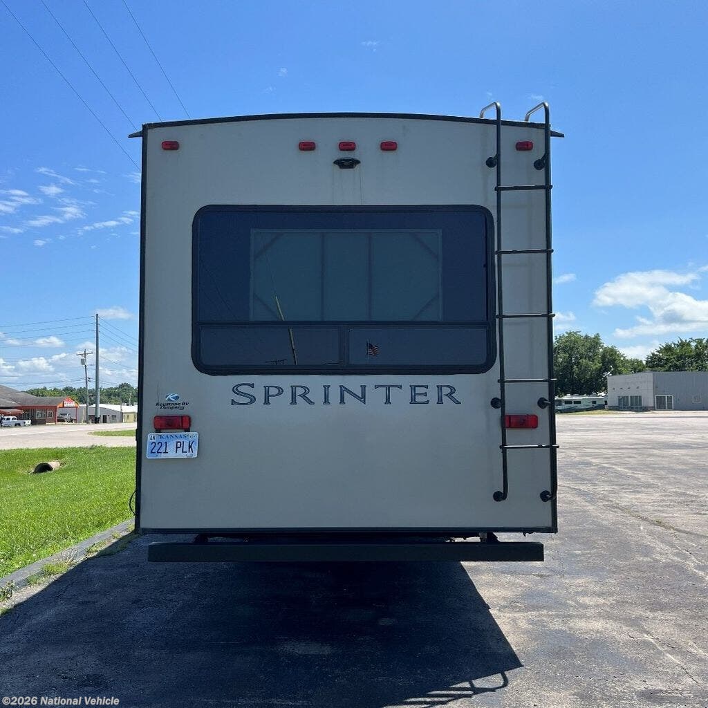 2020 Keystone Sprinter Limited 3571FWLFT - Used Fifth Wheel For Sale by National Vehicle in Garnett, Kansas
