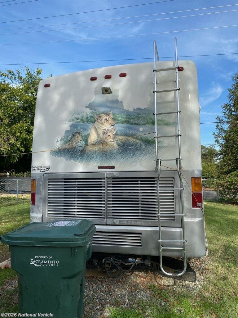 2000 Endeavor 38CDD by Holiday Rambler from National Vehicle in Rio Linda, California