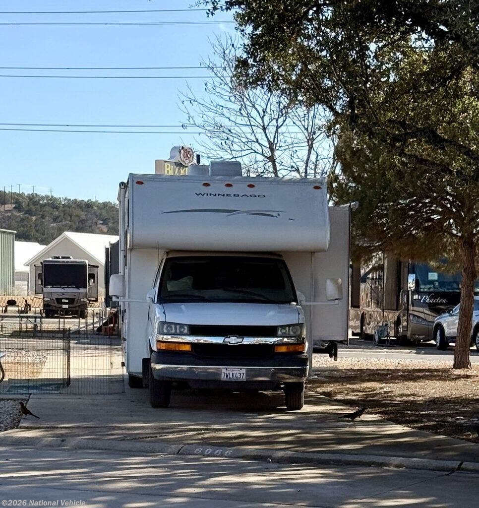2007 Winnebago Access 29T - Used Class C For Sale by National Vehicle in Annapolis, Maryland