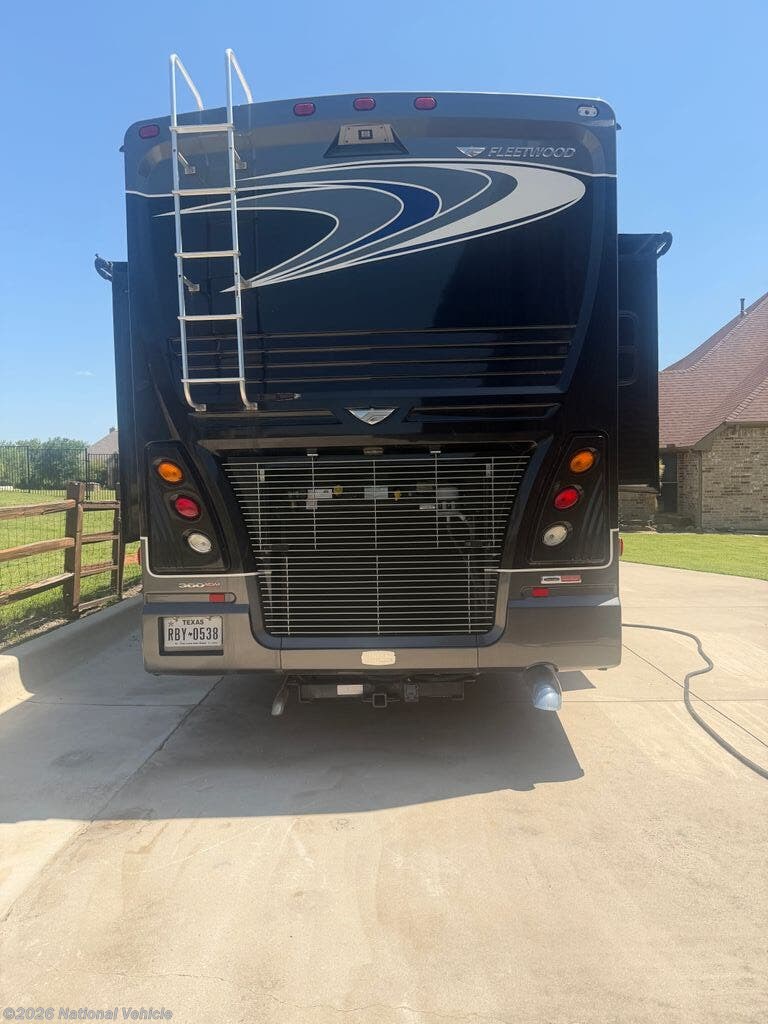 2019 Fleetwood Discovery 38N - Used Class A For Sale by National Vehicle in Newark, Texas