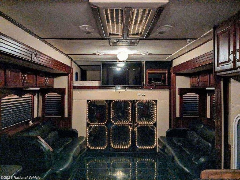 Used 2007 United Specialties Motorhome TSMH35 available in Macedon, New York