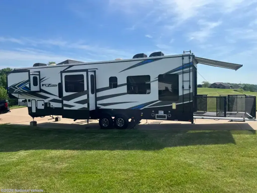 2021 Keystone Fuzion 379 - Used Toy Hauler For Sale by National Vehicle in Dubuque, Iowa